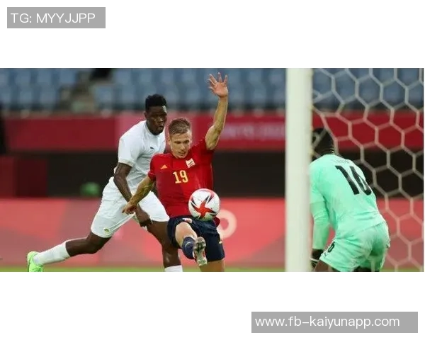 李刚仁助攻贡萨洛拉莫斯头球破门巴黎队首开记录战胜梅斯